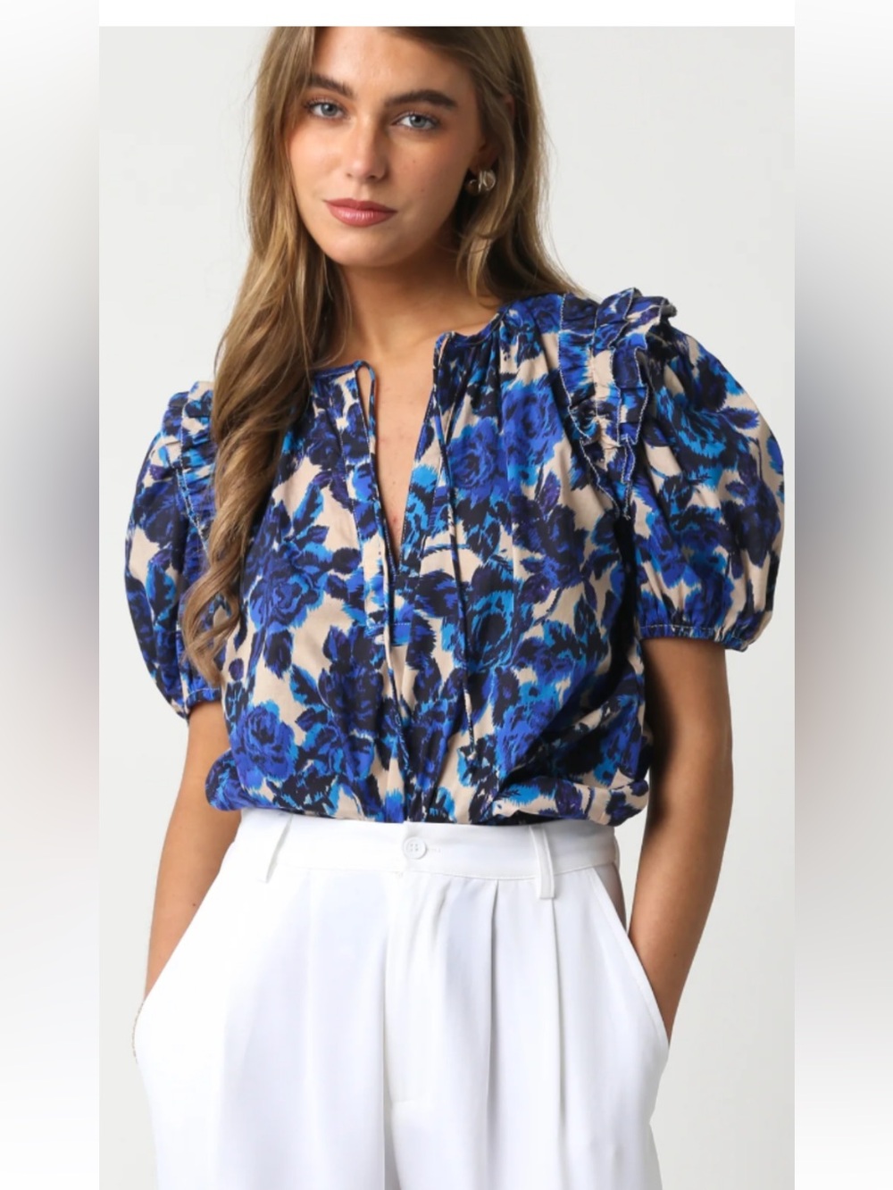 Olivaceous Blue Floral Puff-Sleeve Blouse- worn once- great shape